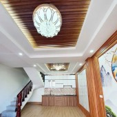 Ô TÔ ĐỖ CỬA – NHÀ DÂN XÂY - FULL NỘI THẤT – TRUNG TÂM YÊN NGHĨA