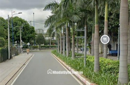 TÌM CHỦ NHÂN MỚI cho biệt thự 140m2 mặt tiền đường số 672, P.Phước Long B, Q9