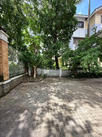 Bán Gấp Biệt Thự Nam Phú – Q7 – View Công Viên – Khu Compuond Khép Kín - Hồ Bơi Riêng