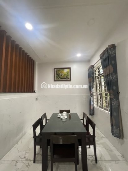 SIÊU PHẨM Q8 - HXH THÔNG 80M2 - NHÀ 3 TẦNG - NGANG 8M - NHỈNH 8x TỶ