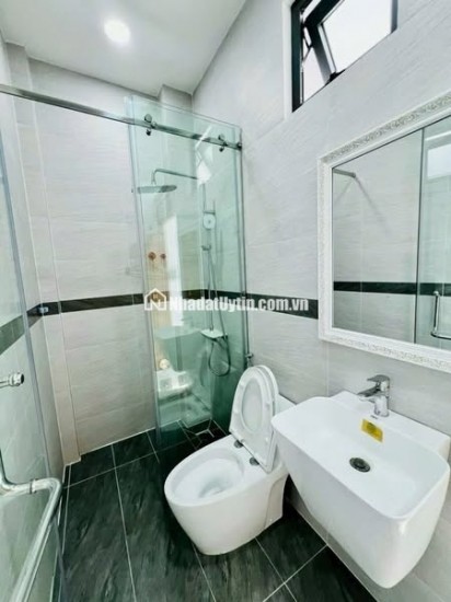  Nhà Đặng Văn Ngữ – Cạnh cơm tấm Ba Ghiền – 56m² – 4 tầng – Giá 12 tỷ
