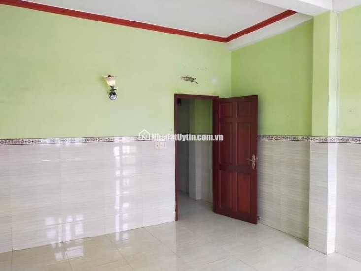 Bán nhà Lê thúc hoạch - Phú thọ hòa - Tân phú
* Dt : 4m x 16m 64m2
* 5 tầng
* Giá : 8.2 Tỷ