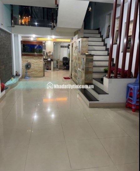 BÌNH TÂN - ĐƯỜNG 7M XE HƠI TRÁNH - SÁT MẶT TIỀN - SỔ VUÔNG NHƯ A4 – 60m2 – 4 TẦNG BTCT – CHỈ 7.5 TỶ TL