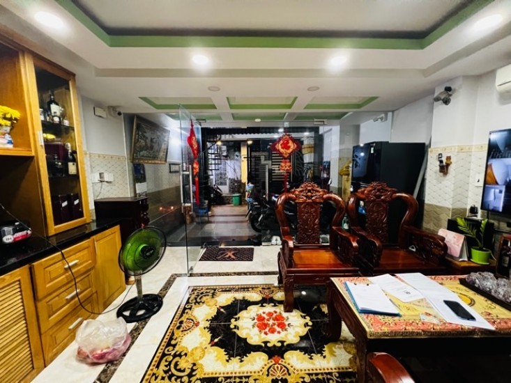 NHÀ 5 TẦNG PHƯỜNG 5 GÒ VẤP MỚI ĐẸP Ở NGAY - CÓ SẴN DOANH THU