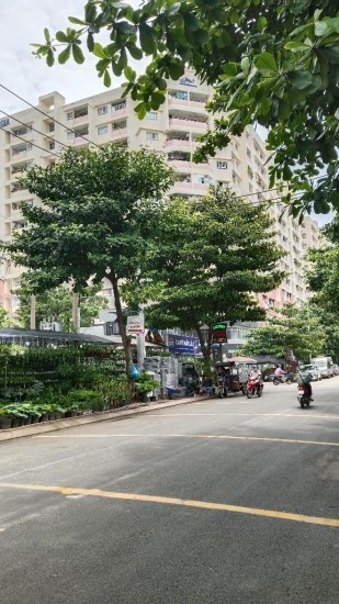 Nhà Đẹp Hẻm Xe Tải , Chủ cần bán gấp chuyển về Vinhomes,