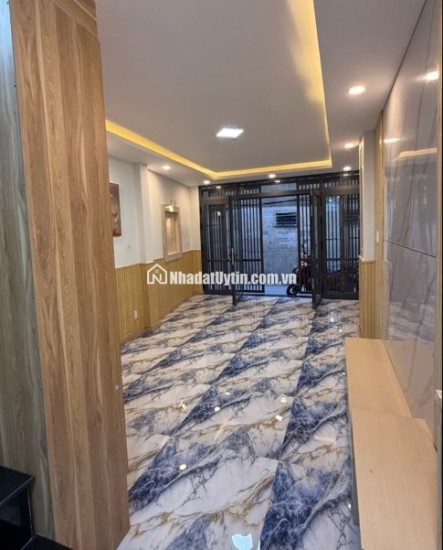 QUẬN 8 - NHÀ ĐẸP 3 TẦNG BTCT - 42M2 - 2 MẶT HẺM – NHỈNH 5 TỶ