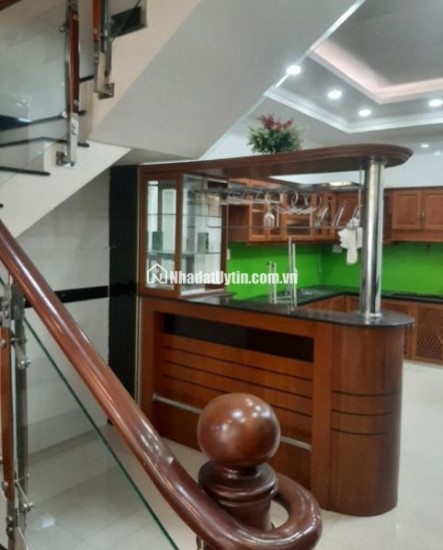 NHÀ XINH TÂN PHÚ -  NỘI THẤT SANG CHẢNH - HẺM 6M (XE HƠI NGỦ TRONG NHÀ) 68M2 - GIÁ CHỈ 10 TỶ TL