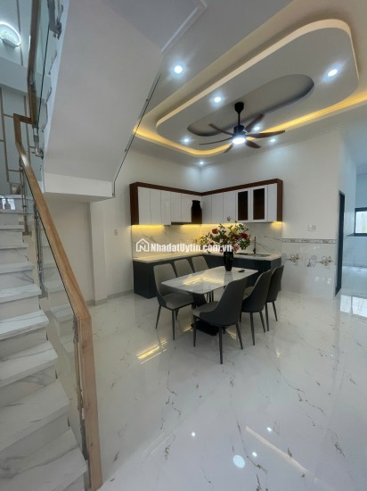 Bán nhanh căn nhà 2 tầng nằm ở Mỹ Yên - Bến Lức 1.9 tỷ còn thương lượng