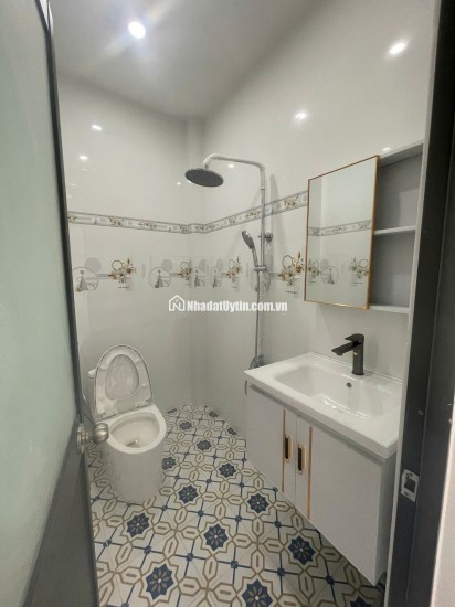 Bán nhanh căn nhà 2 tầng nằm ở Mỹ Yên - Bến Lức 1.9 tỷ còn thương lượng