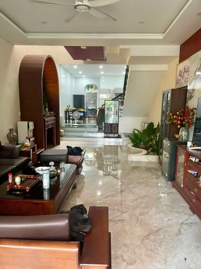 Bán nhà 3 tầng Hòa Xuân sát khu biệt thự