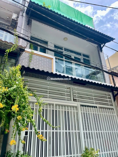 Bán nhà ở đường Nguyễn Văn Dung. Phường 6, Gò Vấp, cách bờ kênh Tham Lương 3m, vị trí đẹp, ở ngay giá chỉ 4,8 tỷ