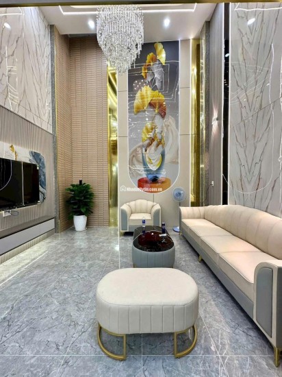 Nhà Nguyễn Ảnh Thủ, Hẻm Ô tô quay đầu, 70m2 5 tầng 5PN, sổ hồng. Nhỉnh 7 tỷ!