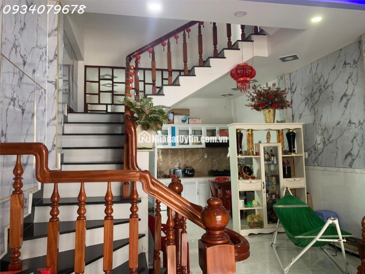 nhà mặt tiền Liên Hoa, Vĩnh Ngọc, Nha Trang