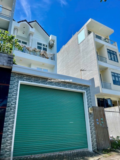 Bán nhà 3 tầng Phước Long A, Hẻm 6m thông, Ở ngay hoặc khai thác cho thuê ổn định