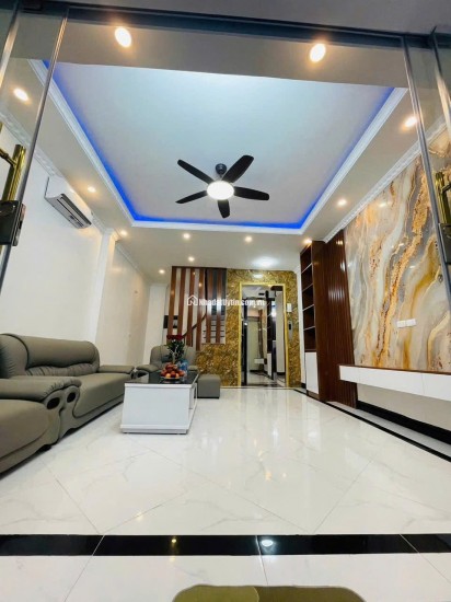 Chính Chủ Bán Nhà MAI DỊCH/Cầu Giấy 38m2 6 Tầng Thang Máy Xây Mới Ô Tô Đỗ Cổng Hơn 10 Tỷ