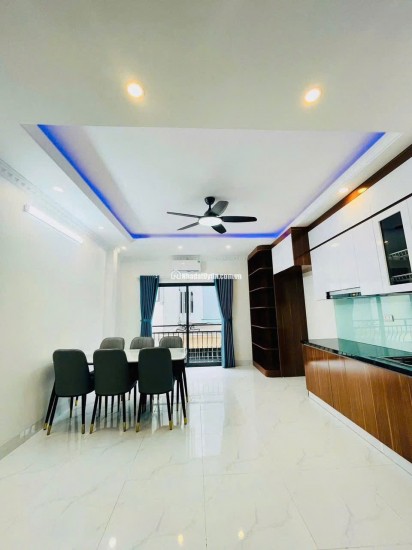 Chính Chủ Bán Nhà MAI DỊCH/Cầu Giấy 38m2 6 Tầng Thang Máy Xây Mới Ô Tô Đỗ Cổng Hơn 10 Tỷ