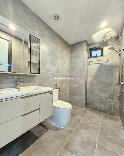 BÁN NHÀ GẦN 10TỶ- VÕ CHÍ CÔNG/ TÂY HỒ -40M2- 6 TẦNG THANG MÁY - 10M RA Ô TÔ -
