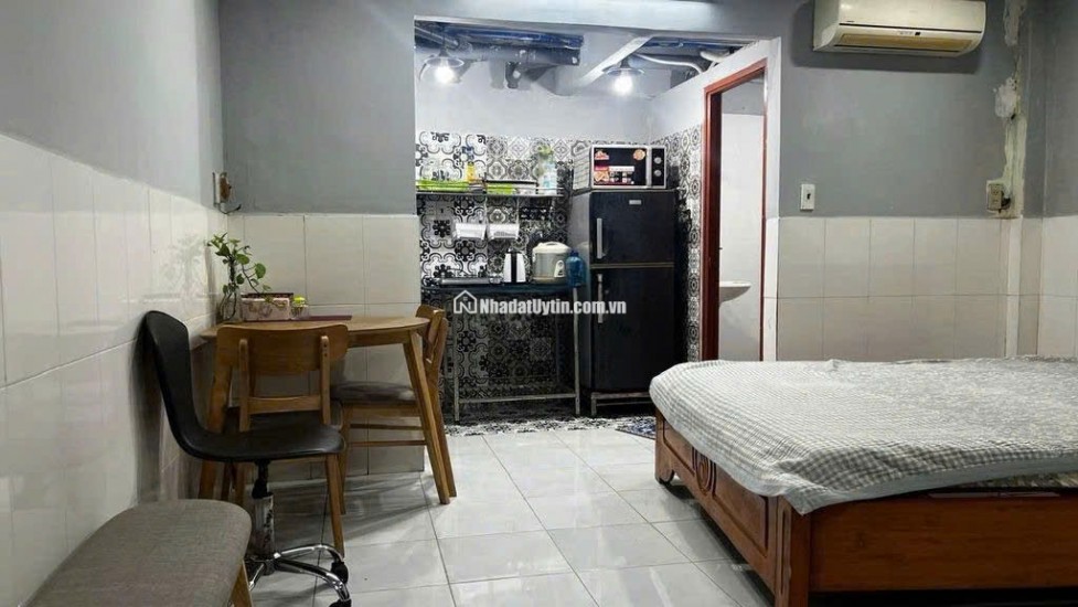  Cho thuê nhà nguyên căn - XVNT -  Quận Bình Thạnh - 4 tầng - 3PN - Giá 14tr/th