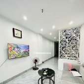 Nhà đẹp Đội Cấn ngõ thông gần phố 38m² x 5 tầng mặt tiền rộng hơn 11 tỷ