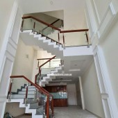 NHÀ ĐẸP TRUNG TÂM TP. THỦ ĐỨC XE HƠI ĐỖ CỬA – GIÁ CHỈ NHỈNH 11 TỶ