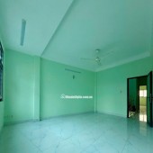 7.2 TỶ, MẶT TIỀN TRUNG TÂM P3 GÒ VẤP, NGAY BV 175, 3 TẦNG, 80m2, NGANG GẦN 6.5m