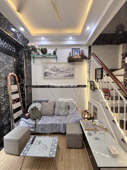  NHÀ XINH 4 TẦNG KHU VIP NGUYỄN VĂN TRỖI 16M2 (4X4) 2PN 3WC, NT VIP - 4.5 TỶ