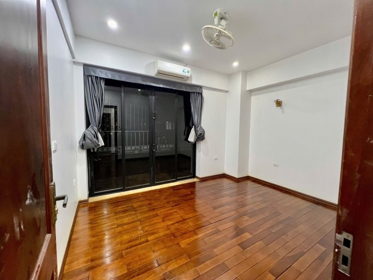 CĂN ĐẸP – TÒA ĐẸP – HÀNH LANG ĐÁ BÓNG – ÁNH SÁNG NGẬP TRÀN – BAN CÔNG MÊ LI