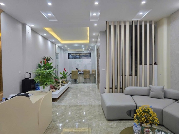 DÒNG TIỀN 65TR/THÁNG – LIỀN KỀ 90 NGUYỄN TUÂN – THANG MÁY – SỔ ĐỎ – GIỮ TIỀN QUÁ TỐT