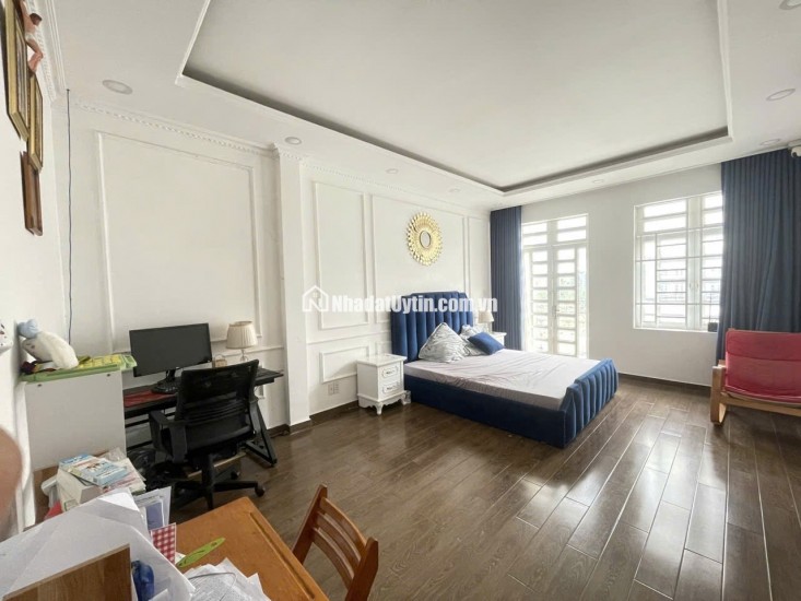 Siêu phẩm mặt tiền kinh doanh khu Tân Qúy, Ô tô ngủ nhàm 86m2 KLG, 2 tầng, Chỉ 7tỷ99 còn TL