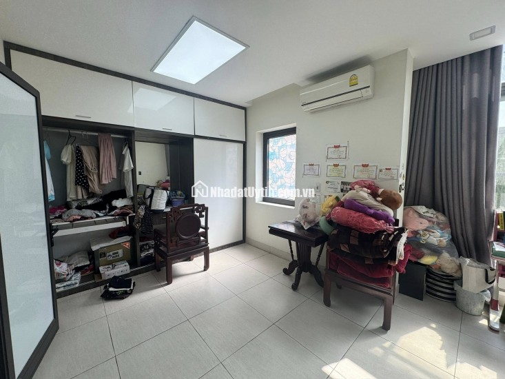 giá thấp ! Phân Lô Nghĩa Đô, xe con tránh kinh doanh, vỉa hè 2 thoáng, 48m, 5 tầng, mt 4m