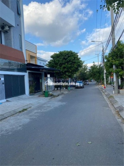 Bán đất thổ cư Đà Sơn 6, Liên Chiểu, Đà Nẵng. DT 95m2, giá 3.8 tỷ, sổ đỏ, hướng Đông Nam. LH: 0877661879