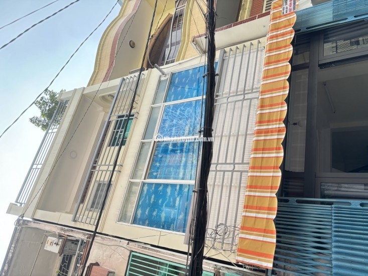  NHÀ ĐẸP 4 TẦNG THÍCH QUẢNG ĐỨC 27M2 (4X7) 3PN 2WC - 4.85 TỶ