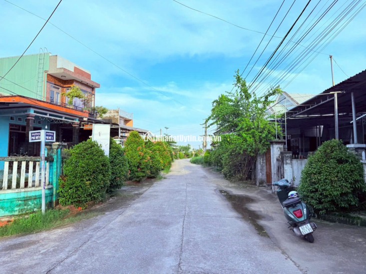  CHỈ CÒN 4 LÔ ĐẤT NAM HÒA TIẾN GIÁP RANH HÒA KHƯƠNG – CƠ HỘI SINH LỜI 2025! 