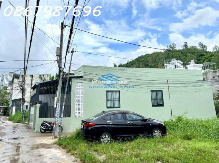 Bán căn nhà cấp 4 lô góc 2 mặt tiền đường Đặng Lộ, Vĩnh Hải, Nha Trang