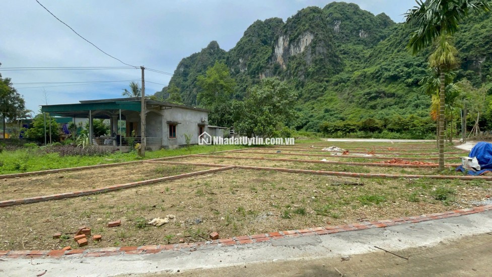 TÌM NƠI AN CƯ – CHỌN ĐẤT ĐẸP GẦN KCN THANH SƠN!  Chỉ từ 3XX triệu/nền, sổ đỏ sẵn sàng công chứng!