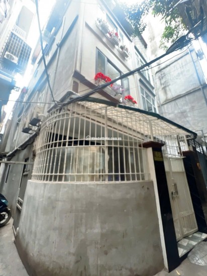 BÁN NHÀ -49M2-4 TẦNG –6 NGỦ -LÔ GÓC – NGUYỄN TRÃI – THANH XUÂN –CHÀO 9 TỶ.