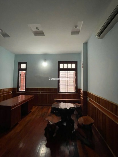 Nhà đẹp giá đầu tư.
CC bán nhà mặt tiền Lê Hồng Phong, Nam Nha trang.