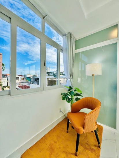 SIÊU PHẨM THÍCH QUẢNG ĐỨC – PHÚ NHUẬN  5 TẦNG ĐẸP - NGANG KHỦNG 5.4M - FULL NỘI THẤT