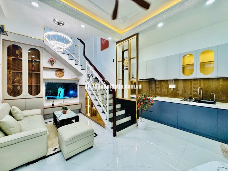 SIÊU PHẨM THÍCH QUẢNG ĐỨC – PHÚ NHUẬN  5 TẦNG ĐẸP - NGANG KHỦNG 5.4M - FULL NỘI THẤT