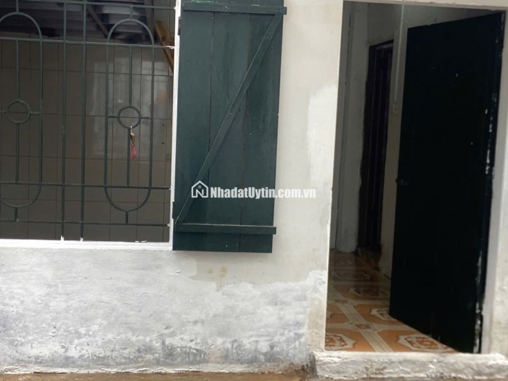 Cho thuê nhà cấp 4 30m2 đường nước Phần Lan, Phường Tứ Liên, Quận Tây Hồ, Hà Nội