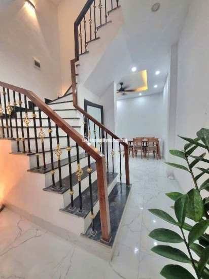 BÁN NHÀ KIM  GIANG -HOÀNG ĐẠO THÀNH MỚI TINH 37M *4 tẦNG  *8.5 TỶ ,  4 ngủ đủ  công năng,  full nội thất chỉ việc xách balo về ở