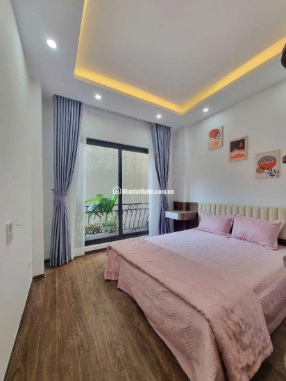 BÁN NHÀ KIM  GIANG -HOÀNG ĐẠO THÀNH MỚI TINH 37M *4 tẦNG  *8.5 TỶ ,  4 ngủ đủ  công năng,  full nội thất chỉ việc xách balo về ở
