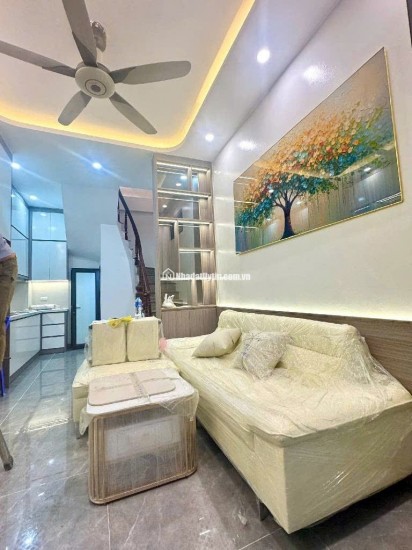  NHÀ ĐẸP GIẢI PHÓNG - Ô TÔ - NGÕ THÔNG 32M *5 tầng * 7.85 tỷ thương lương mạnh