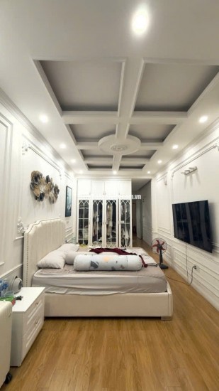 BÁN NHÀ ĐỊNH CÔNG  48M * 4 Tầng *11.65 tỷ Thương lượng mạnh- Ô TÔ ĐỖ CỬA - FULL NỘI THẤT ĐẲNG ÃCẤP.NGÕ THÔNG RỘNG 5M