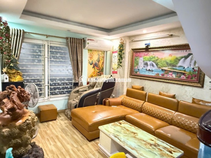 Bán Nhà Tân Triều 34m2- 6 Tầng – 6 phòng ngủ - Vừa ở vừa cho thuê -Gần ô tô – Ngõ thông – chào 8.3 tỷ.