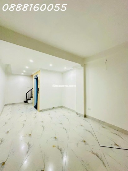 BÁN NHÀ THẠCH BÀN - 7 TẦNG THANG MÁY – MẶT PHỐ 10M – Ô TÔ - 59M - 9 TỶ