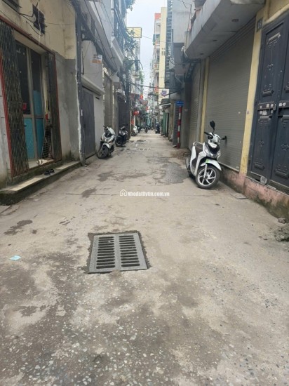 Bán nhà -Định Công Thượng- 37m2 – 6 tầng thang máy – ô tô – kinh doanh – ngõ thông- chào 11.5 tỷ.