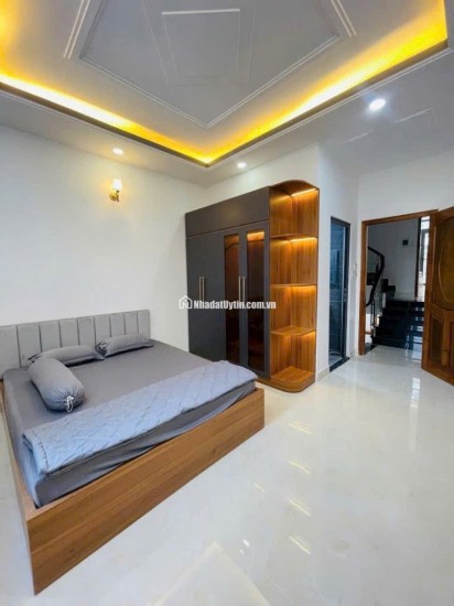 BÁN NHÀ ĐẸP 4 TẦNG – HUỲNH THỊ ĐỒNG - NHÀ BÈ – KDC ĐỒNG BỘ CAO CẤP – KẾ BÊN PHÚ MỸ HƯNG – HXH 6M - GIÁ 8xx TỶ