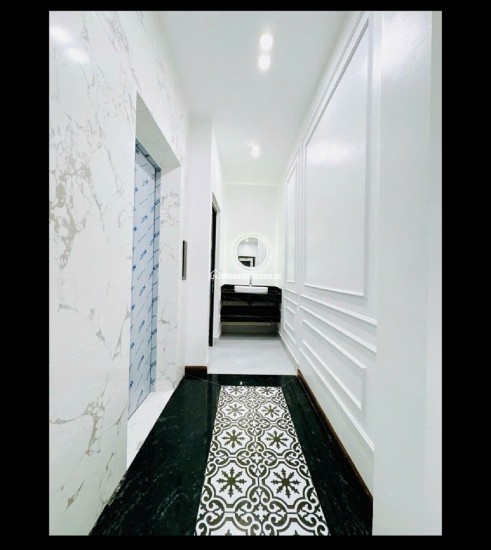 BÁN NHÀ ĐẸP PHƯỜNG CẦU GIẤY 50M 7 TẦNG CÓTHANG MÁY