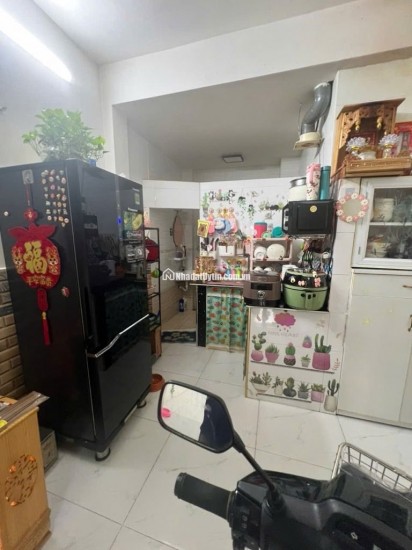 Cần Bán Gấp Nhà Giá Rẻ Nguyễn Văn Cừ P.2 Q.5- Giá chỉ 6,6tỷ TL